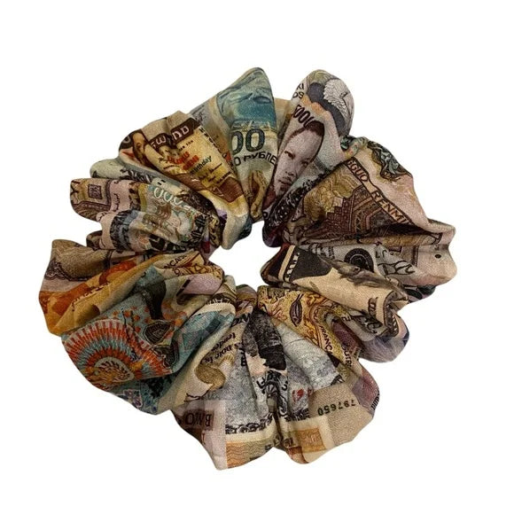 Foreign Currency Print Hair Scrunchie. Multicolor. Medium