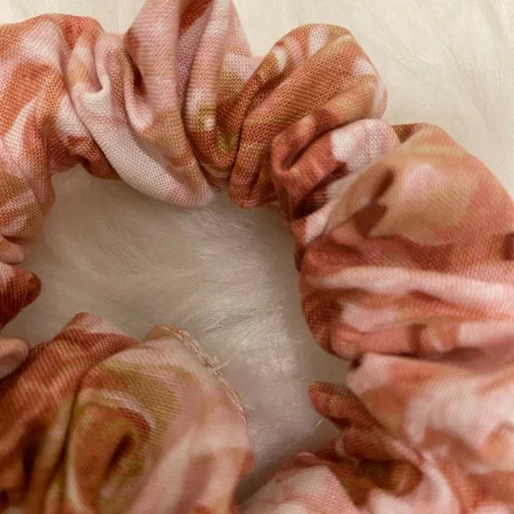 Rose Print Print Hair Scrunchie. Pink Multi. Small (Mini)