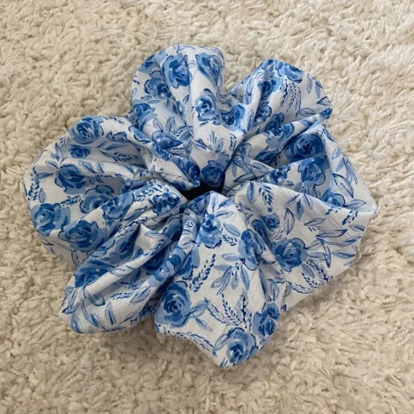 XL Blue Floral Cotton Scrunchie – Extra Large 100% Cotton Hair Accessory for Thick Hair, Ponytails & Buns