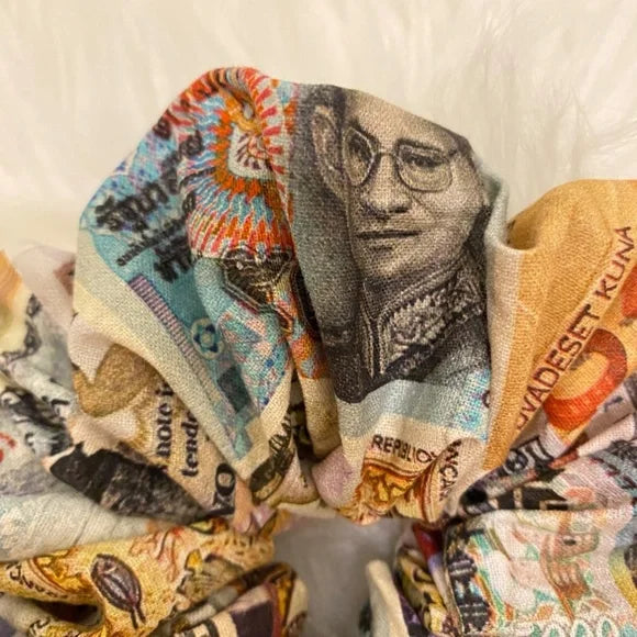 Foreign Currency Print Hair Scrunchie. Multicolor. Medium