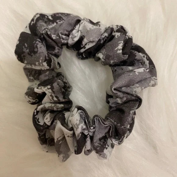 Small Black and Gray Camo Cotton Scrunchie – 100% Cotton Camouflage Hair Accessory