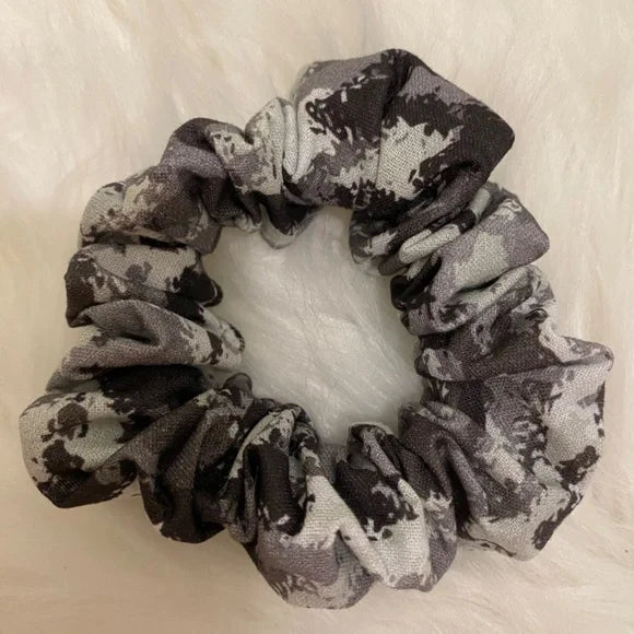 Small Black and Gray Camo Cotton Scrunchie – 100% Cotton Camouflage Hair Accessory