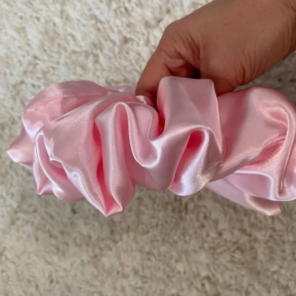 Poly Satin Hair Scrunchie. Pink. XL