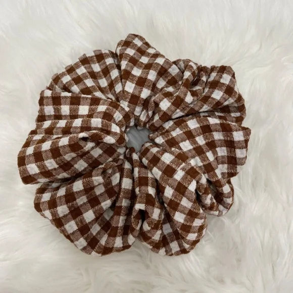 Hair Scrunchie. Gingham Print. Brown/White. XL
