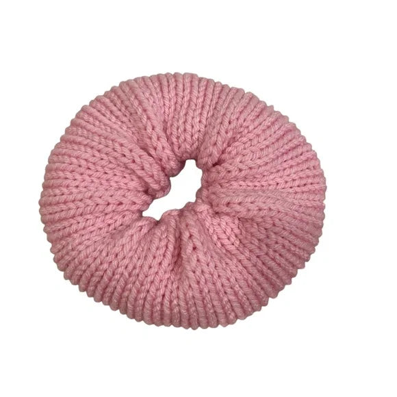 Women's Knitted Donut Shape Hair Scrunchie. Pink. Large.