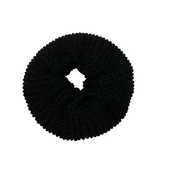 Women's Knitted Donut Shape Hair Scrunchie. Black. Large